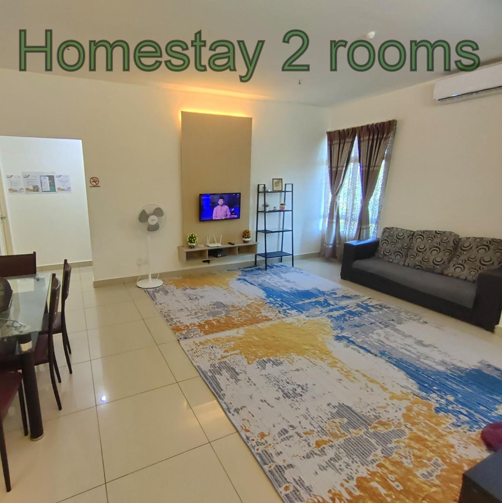 2 Rooms Homestay Deviana Wakaf Che Yeh Kota Bharu Bagian luar foto